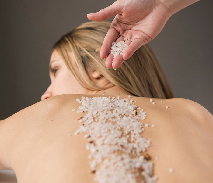 Deep cleansing back facial treatment